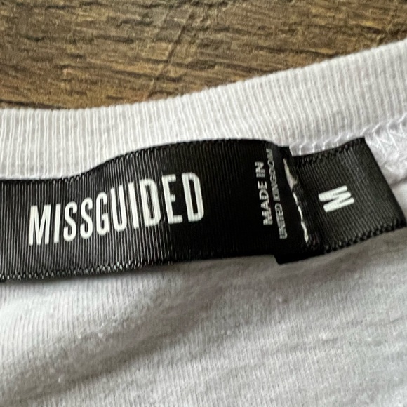 Misguided Social Distancing Tee - Picture 2 of 4